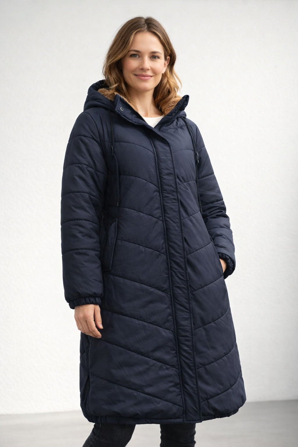 Parka Larga Acolchada Mujer con Capucha