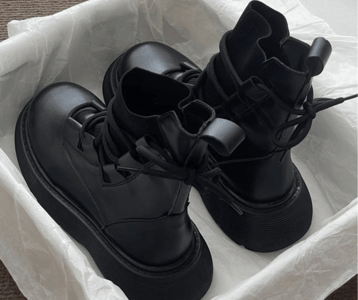 Botas Militares Plataforma Mujer con Cordones y Hebillas
