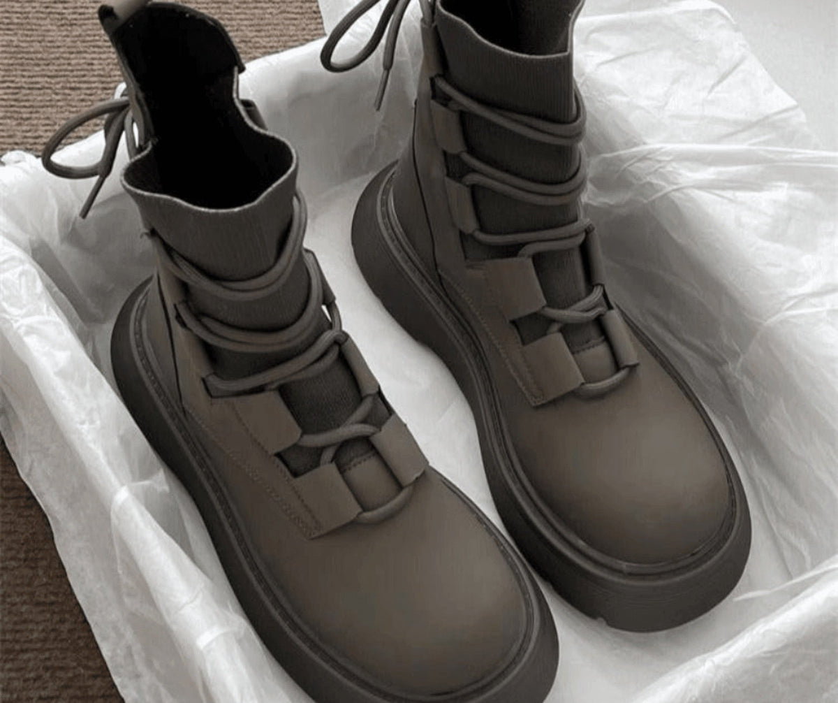 Botas Militares Plataforma Mujer con Cordones y Hebillas