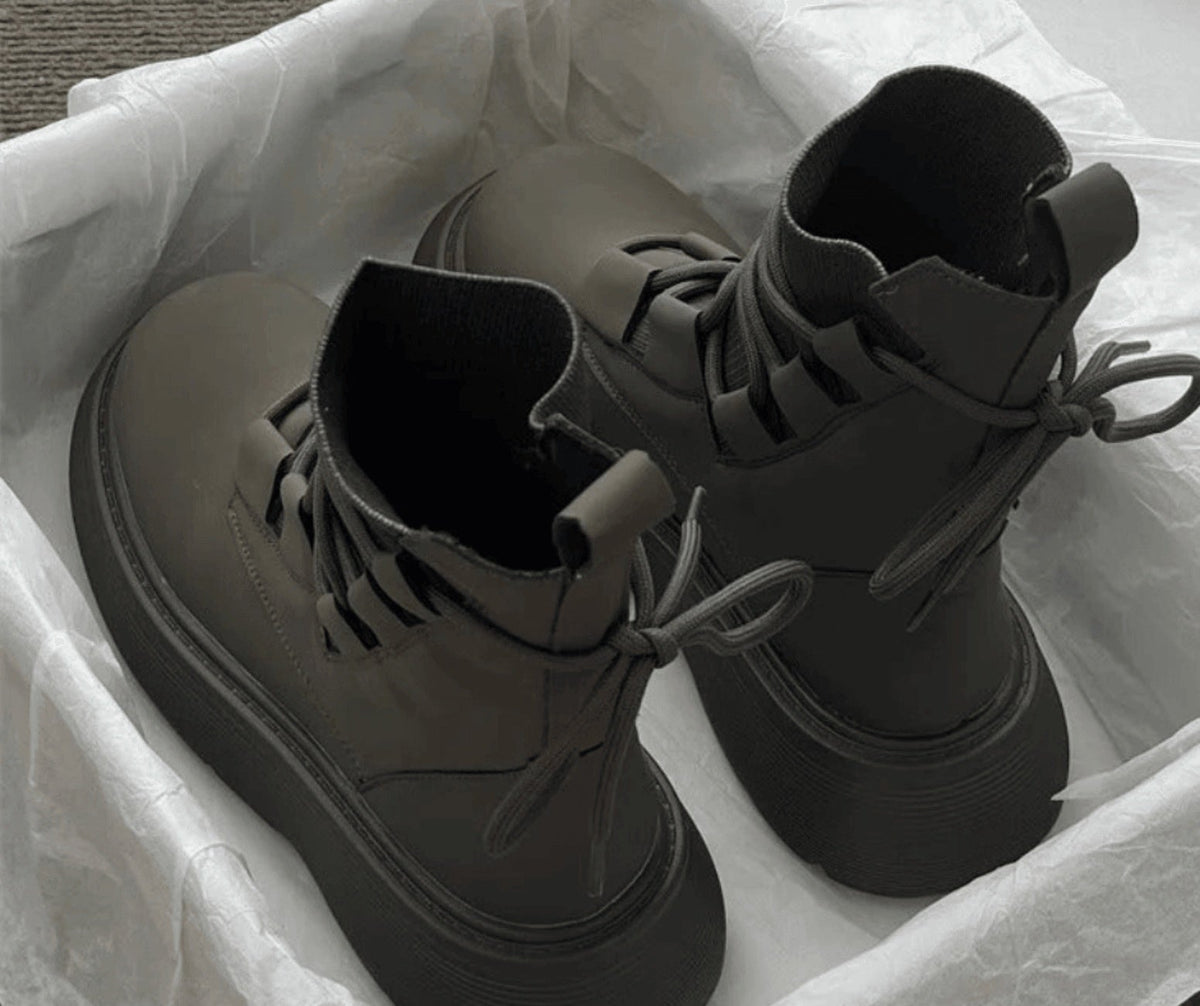 Botas Militares Plataforma Mujer con Cordones y Hebillas