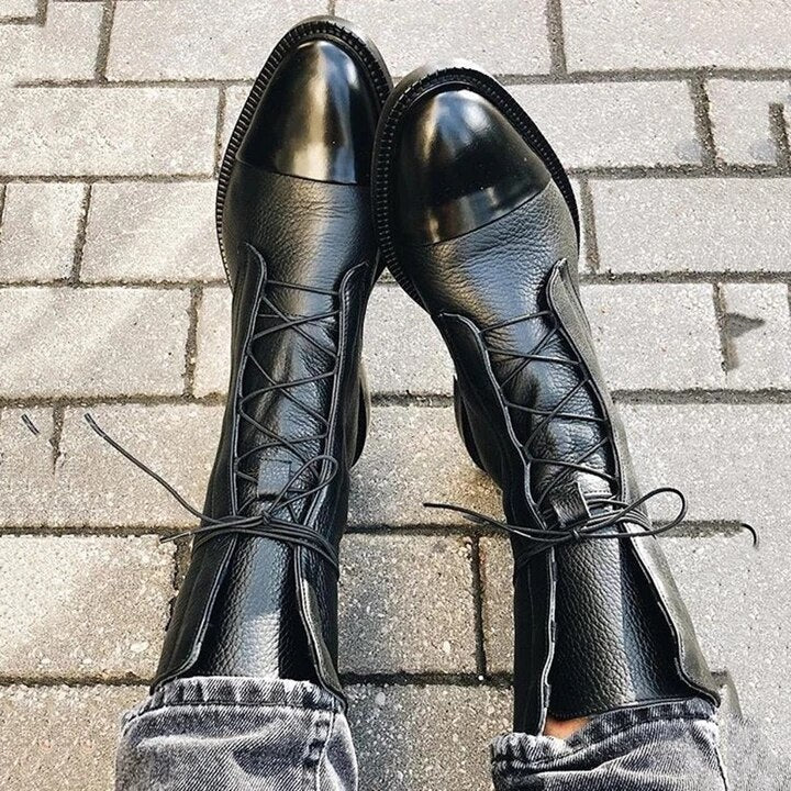 Botas Planas de Piel con Cordones Mujer Caña Media
